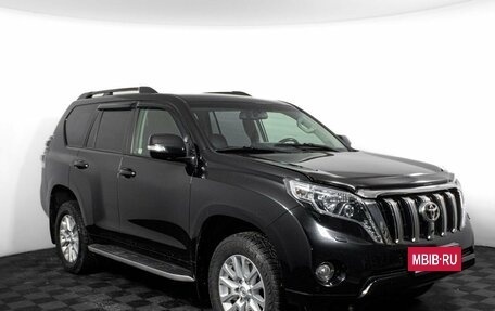 Toyota Land Cruiser Prado 150 рестайлинг 2, 2015 год, 4 300 000 рублей, 3 фотография