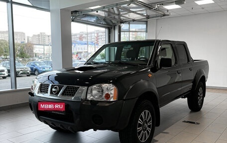 Nissan NP300, 2009 год, 1 300 000 рублей, 1 фотография