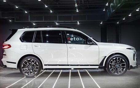 BMW X7, 2023 год, 15 099 999 рублей, 3 фотография