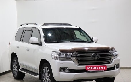 Toyota Land Cruiser 200, 2016 год, 6 600 000 рублей, 4 фотография