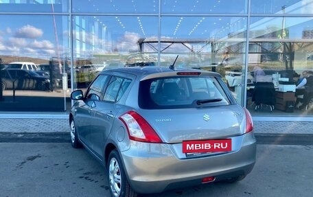 Suzuki Swift IV, 2011 год, 940 000 рублей, 7 фотография