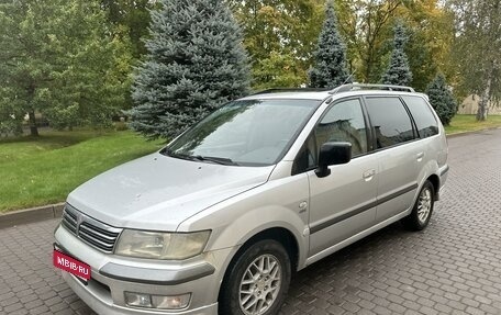 Mitsubishi Space Wagon III, 2003 год, 530 000 рублей, 1 фотография