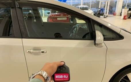 Toyota Wish II, 2013 год, 1 779 000 рублей, 29 фотография