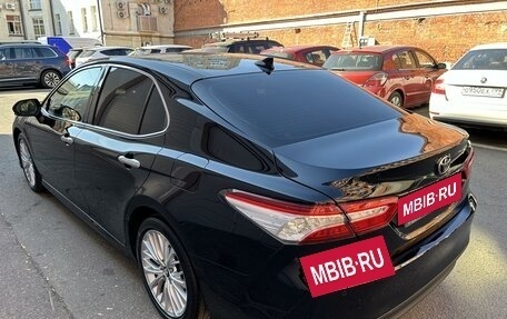 Toyota Camry, 2018 год, 3 100 000 рублей, 26 фотография