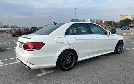 Mercedes-Benz E-Класс, 2015 год, 2 860 000 рублей, 4 фотография