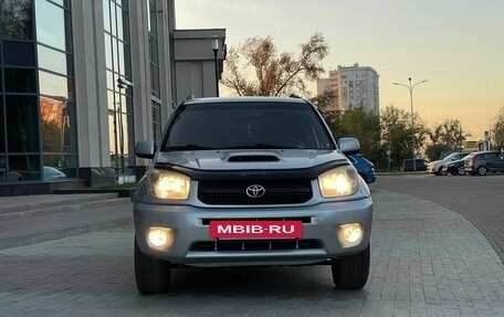 Toyota RAV4, 2004 год, 769 000 рублей, 10 фотография