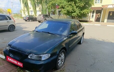 Hyundai Sonata III рестайлинг, 1997 год, 100 000 рублей, 3 фотография