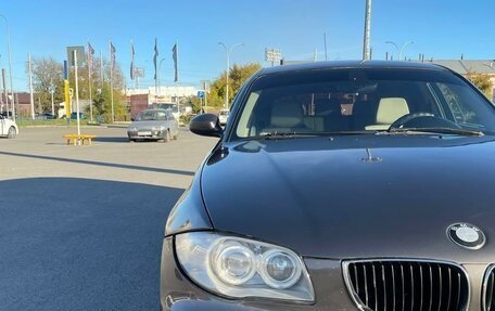 BMW 1 серия, 2005 год, 800 000 рублей, 1 фотография