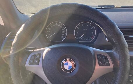 BMW 1 серия, 2005 год, 800 000 рублей, 16 фотография