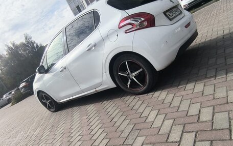 Peugeot 208 II, 2013 год, 550 000 рублей, 4 фотография