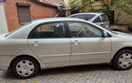 Toyota Corolla, 2004 год, 660 000 рублей, 8 фотография