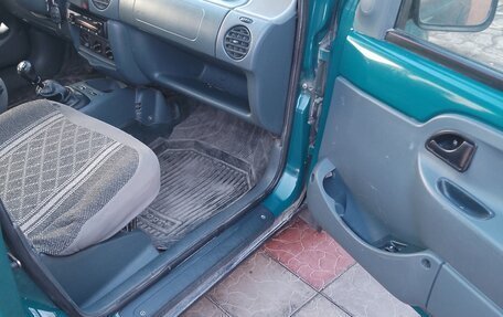 Renault Kangoo II рестайлинг, 2001 год, 430 000 рублей, 8 фотография