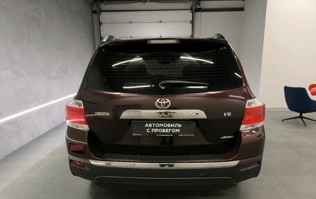 Toyota Highlander III, 2012 год, 2 229 000 рублей, 5 фотография