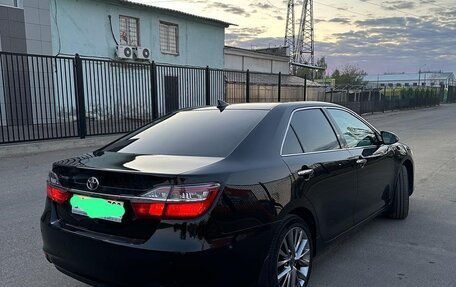 Toyota Camry, 2017 год, 2 550 000 рублей, 13 фотография