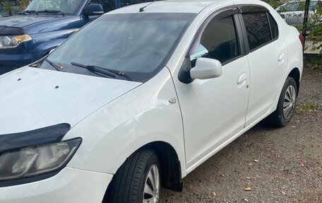 Renault Logan II, 2014 год, 450 000 рублей, 2 фотография