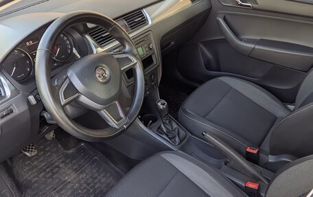 Skoda Rapid I, 2014 год, 1 030 000 рублей, 13 фотография