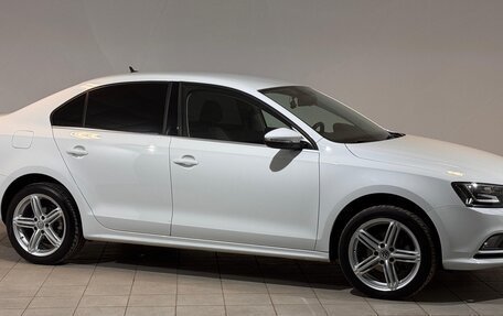 Volkswagen Jetta VI, 2016 год, 1 850 000 рублей, 3 фотография