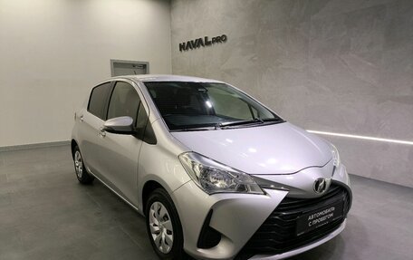 Toyota Vitz, 2018 год, 1 179 000 рублей, 3 фотография