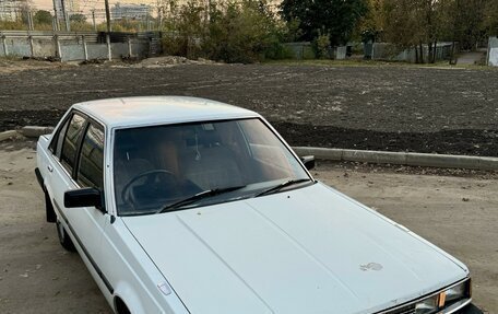 Toyota Carina, 1983 год, 287 000 рублей, 2 фотография