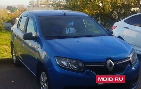 Renault Logan II, 2015 год, 889 999 рублей, 3 фотография