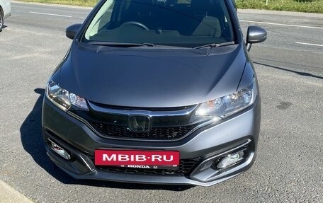 Honda Fit III, 2019 год, 1 650 000 рублей, 21 фотография