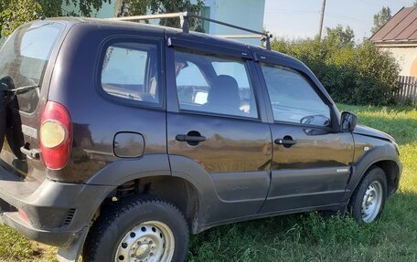 Chevrolet Niva I рестайлинг, 2013 год, 630 000 рублей, 6 фотография