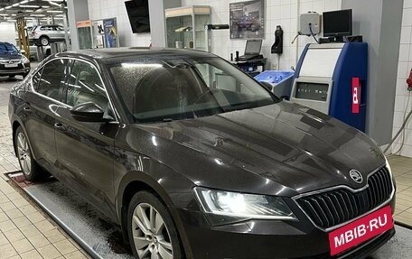 Skoda Superb III рестайлинг, 2018 год, 2 250 000 рублей, 5 фотография