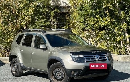 Renault Duster I рестайлинг, 2012 год, 895 000 рублей, 2 фотография