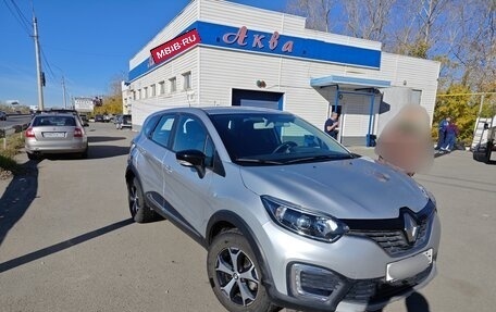 Renault Kaptur I рестайлинг, 2018 год, 1 875 000 рублей, 3 фотография