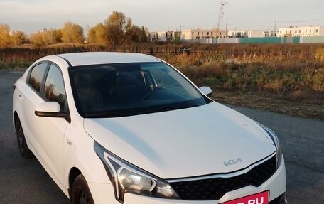 KIA Rio IV, 2021 год, 1 800 000 рублей, 3 фотография