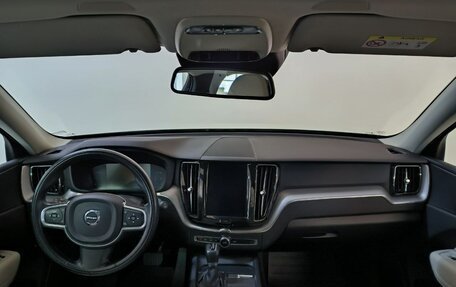 Volvo XC60 II, 2018 год, 3 949 000 рублей, 9 фотография