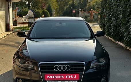 Audi A4, 2010 год, 970 000 рублей, 2 фотография