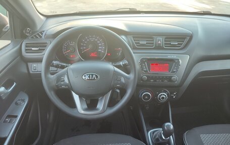 KIA Rio III рестайлинг, 2013 год, 850 000 рублей, 7 фотография