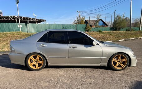 Lexus IS II рестайлинг 2, 2002 год, 850 000 рублей, 6 фотография