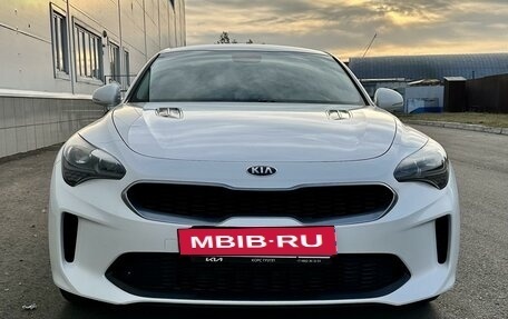 KIA Stinger I, 2018 год, 2 700 000 рублей, 2 фотография