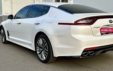 KIA Stinger I, 2018 год, 2 700 000 рублей, 6 фотография