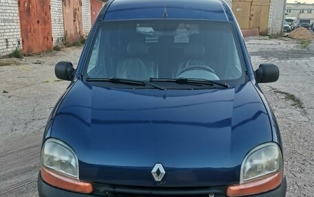 Renault Kangoo II рестайлинг, 2000 год, 370 000 рублей, 1 фотография