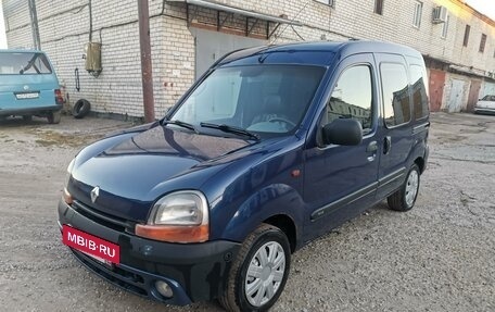 Renault Kangoo II рестайлинг, 2000 год, 370 000 рублей, 4 фотография