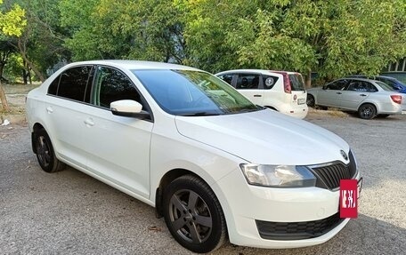 Skoda Rapid I, 2019 год, 1 400 000 рублей, 10 фотография