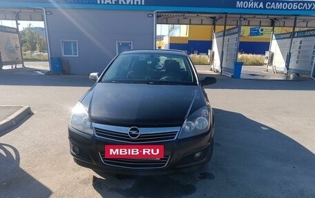 Opel Astra H, 2011 год, 800 000 рублей, 10 фотография