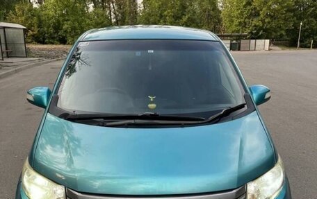 Honda Freed I, 2011 год, 1 370 000 рублей, 2 фотография