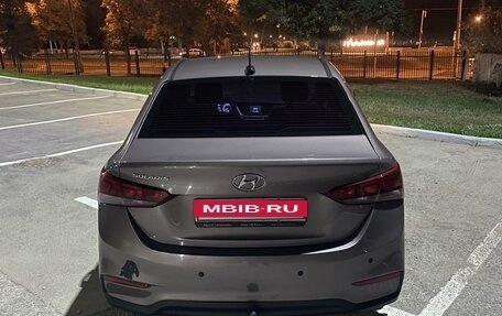 Hyundai Solaris II рестайлинг, 2017 год, 1 380 000 рублей, 5 фотография