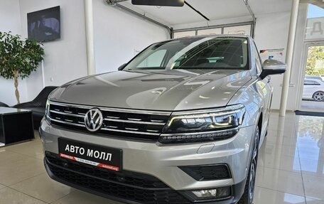 Volkswagen Tiguan II, 2019 год, 2 795 000 рублей, 3 фотография