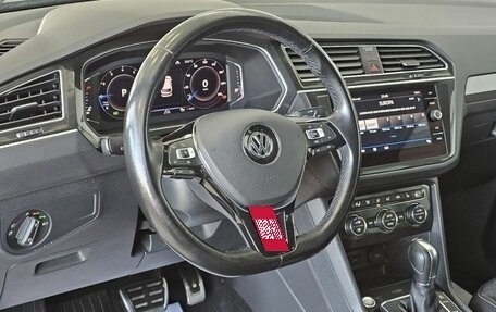 Volkswagen Tiguan II, 2019 год, 2 795 000 рублей, 17 фотография