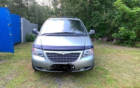 Chrysler Voyager IV, 2003 год, 550 000 рублей, 2 фотография