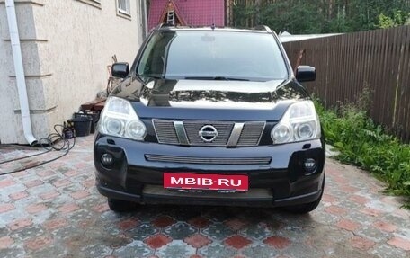 Nissan X-Trail, 2010 год, 1 100 000 рублей, 1 фотография