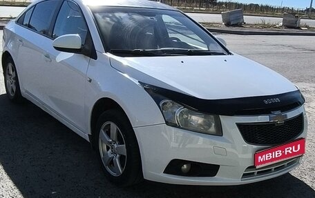 Chevrolet Cruze II, 2011 год, 700 000 рублей, 1 фотография