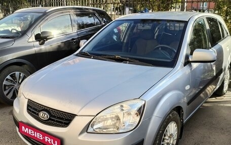 KIA Rio II, 2009 год, 615 000 рублей, 1 фотография