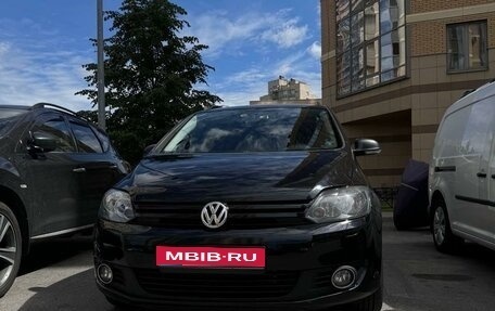 Volkswagen Golf Plus II, 2012 год, 900 000 рублей, 1 фотография