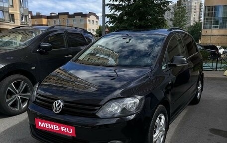 Volkswagen Golf Plus II, 2012 год, 900 000 рублей, 3 фотография